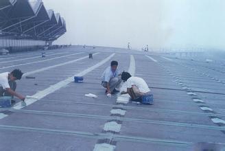 ���̰���